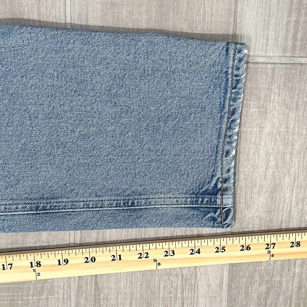 Agolde Riley High Rise Straight Crop Jeans in Shiver Light Wash Denim Size 30 - Picture 13 of 15